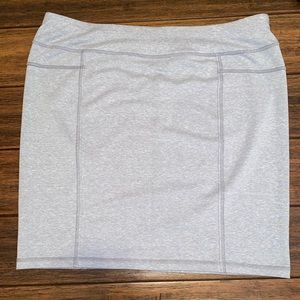 ATHLETA Women’s Gray Skirt Athletic Size XL (Extra Large)